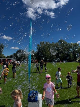 Co vás na bublinách baví nejvíc??? Tento týden jsme uzavřeli venkovní bublinovou sezónu. Moc vám všem děkujeme za přízeň!...